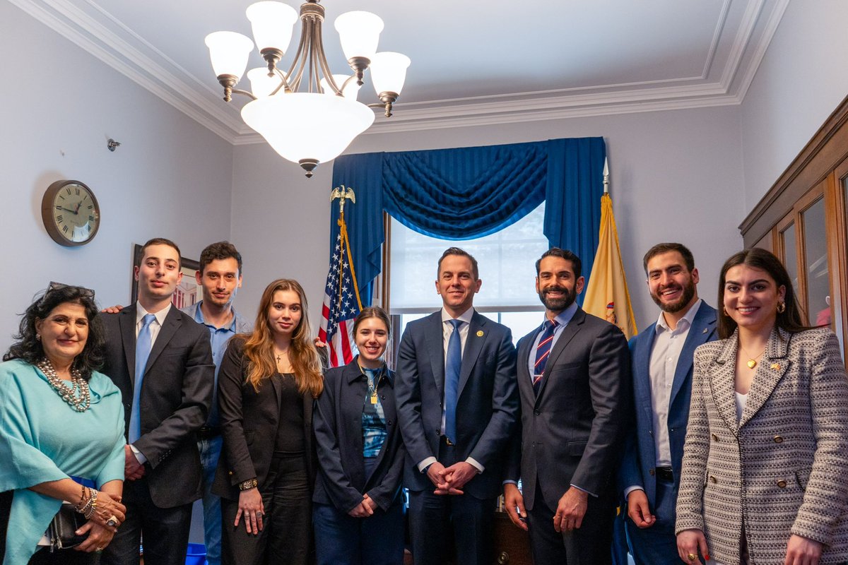 Great to meet with @ARAMAC_DC as we discussed the importance of strengthening U.S.- Armenia relations and advancing our shared values of democracy and human rights. As always, grateful for their advocacy and partnership!