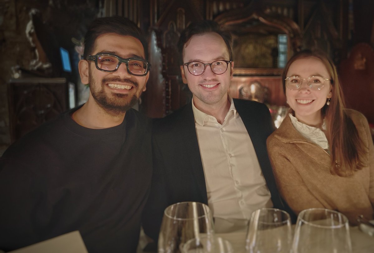 This is what friendship means 🇮🇳❤️🇩🇪 Friends go out of the way to meet one another 🙌🏼 Love and only love for @NicoGagelmann and @Kristin_Rathje ❤️ On the sidelines of #EBMT24