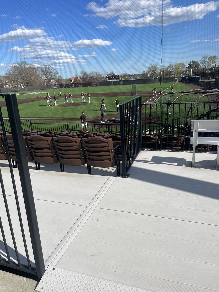 It was great to be @BrownU_Football yesterday. Thank you to the entire coaching staff. @BrownHCPerry @CoachW_Edwards @CoachEMorrissey @coach_marini @Coach_RMattison @Coach_Bunk @coachDjackson1 @TauntonFootball