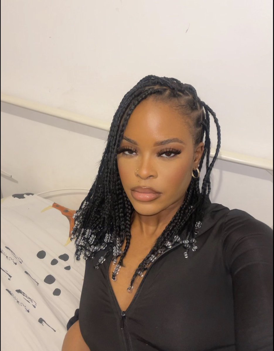 Martiikaa_'s tweet photo. 👀👀 https://t.co/QQtgOWH3KR