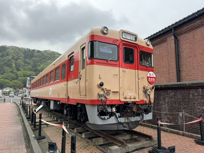 「野外 電車」のTwitter画像/イラスト(新着)