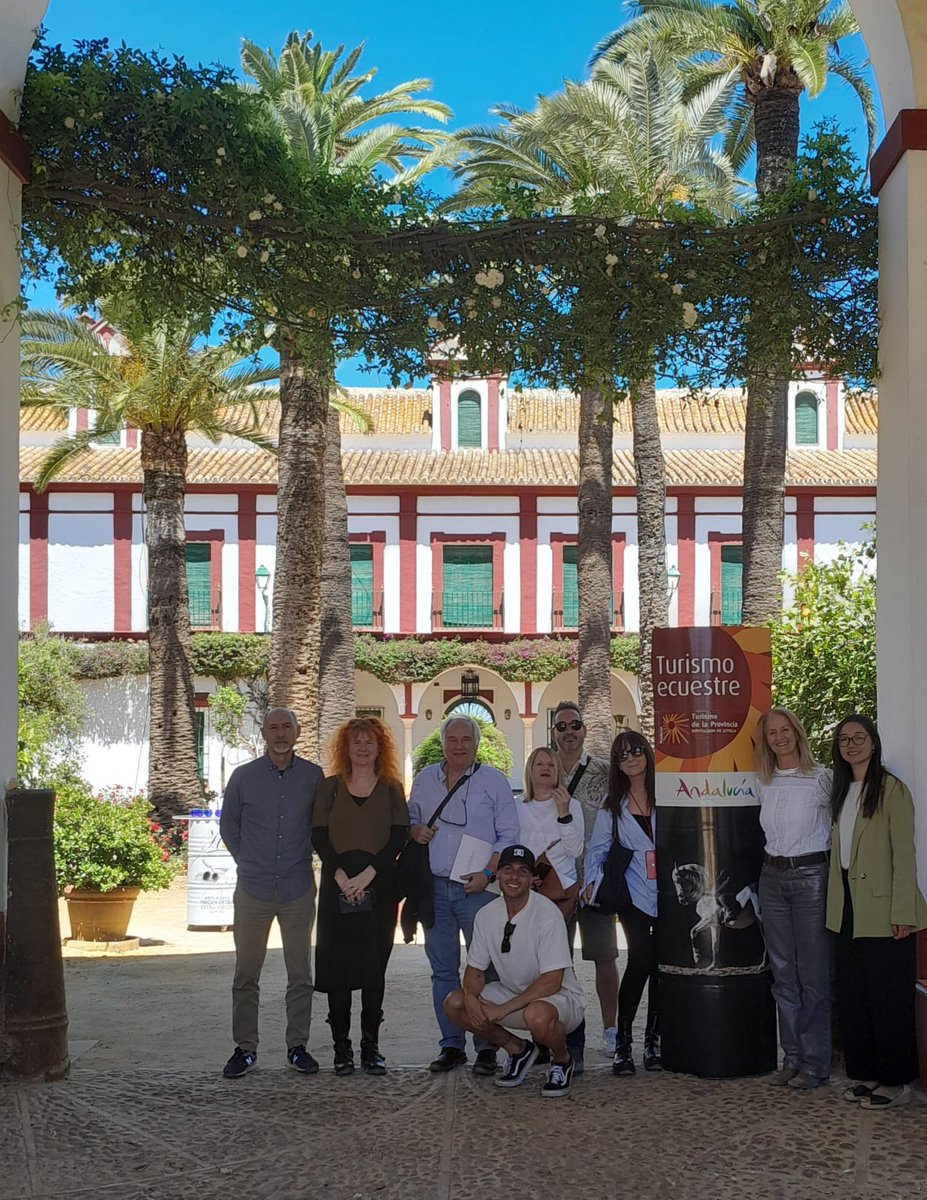 🤝 En la presentación #DestinoSevilla realizado en Bilbao el año pasado, invitamos a 7 periodistas y creadores de contenido a realizar un #FamTrip 🎊 Dicho grupo se encuentra ahora conociendo nuestra riqueza cultural y gastronomía de los @SaboresSevilla @DIPUSEVI @aytoelpedroso