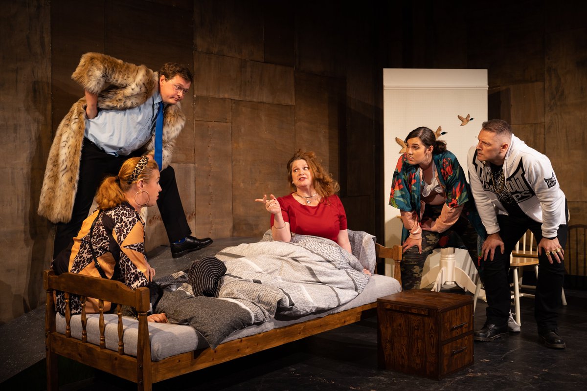 MONDAY is Closer Each Day day! Catch a new and unique episdoe on Monday 6th May - the unconventional and uplifting comedy hit of Bristol! thewardrobetheatre.com/shows/closer-e… <a href="/CloserEachDayCo/">Closer Each Day Co.</a>
