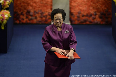 In the 1960s a young scientist named Tu Youyou was asked to head a research group searching for antimalarials among traditional Chinese medicines. She discovered artemisinin which has since treated millions. #WorldMalariaDay