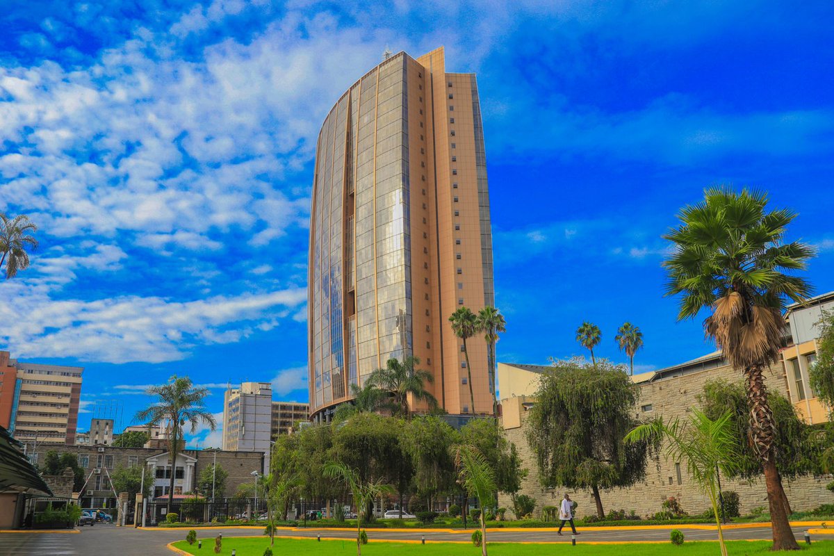 Behold! The newly opened Ultra-Modern 26 storey Bunge Tower.

#13thParliament