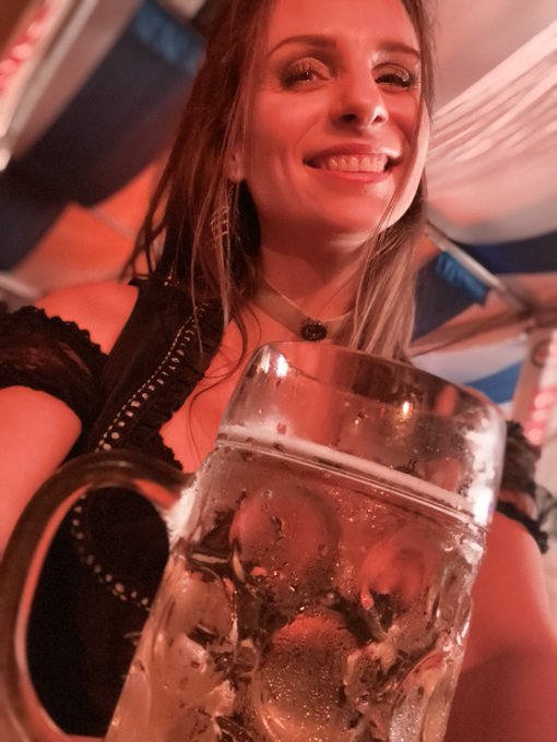 Gestern zu viel gefeiert? 🥳 Katerstimmung am besten ausnutzen auf ➡️ https://t.co/3s3uIQEDsf 💧😈 https://t<a href="/tag/lingerie"class="tags"><span>#lingerie</span></a><a href="/tag/highheels"class="tags"><span>#highheels</span></a><a href="/tag/european"class="tags"><span>#european</span></a><a href="/tag/bigtits"class="tags"><span>#bigtits</span></a><a href="/tag/sextoy"class="tags"><span>#sextoy</span></a>