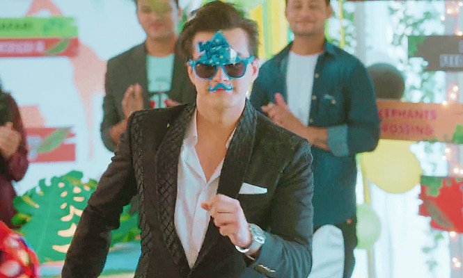 Missing my nautanki kittu😉❤

#MohsinKhan