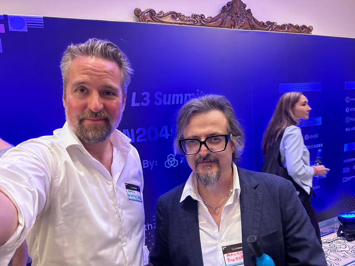 We're absolutely thrilled to share with you that the #token2049 events in Dubai went above and beyond our expectations! 
Finally, we had the opportunity to meet many of our partners, and we've also closed deals with new partners that you'll soon find out about. Can't wait to