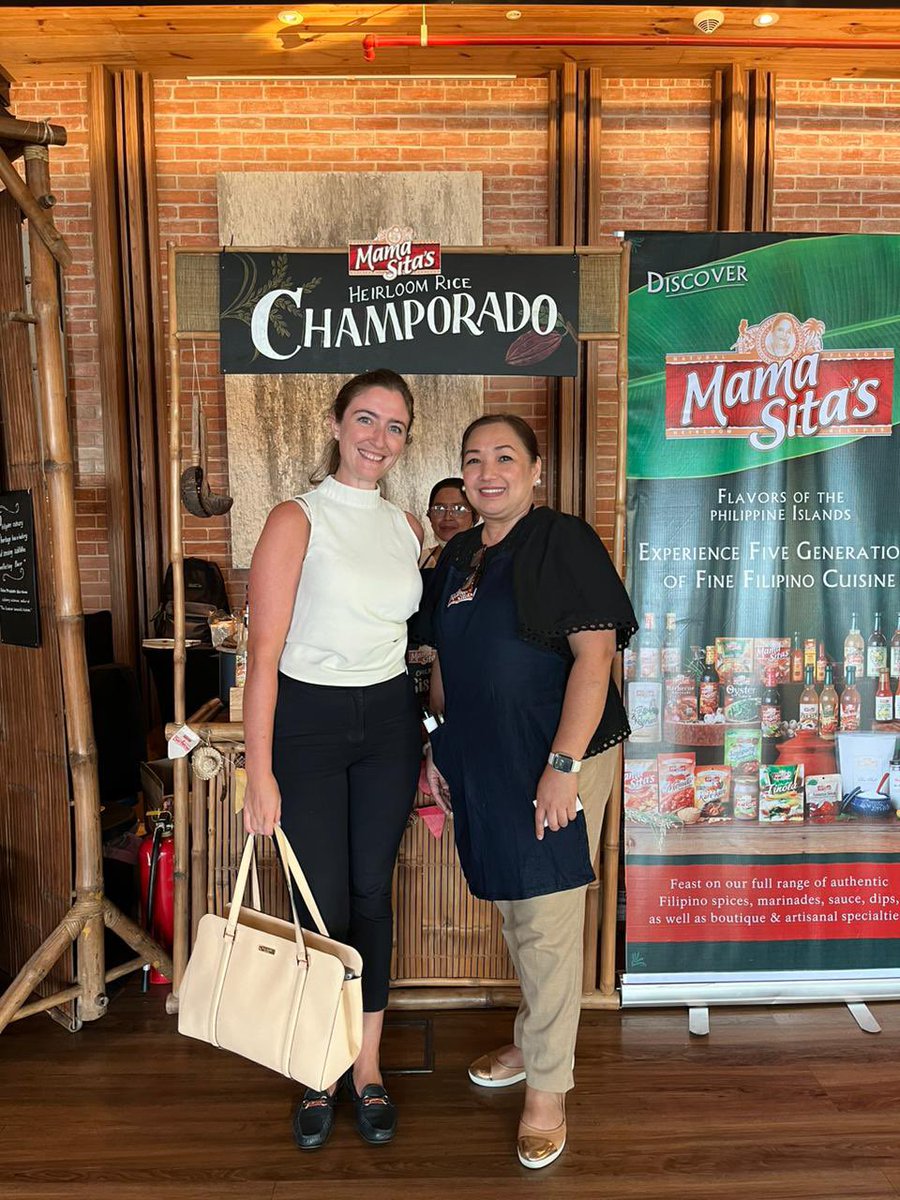 IrlEmbManila's tweet photo. CdA Erica Duffy took part in the Hiagra: a night of 🇵🇭 Food Culture. A farm-to-fork menu was served with products sourced from 🇵🇭 farmers and fisherfolk, and food prepared by three 🇵🇭 chefs. What a wonderful way to celebrate women who are thriving in the agri-food sector. https://t.co/Ta7QM4Ud2s