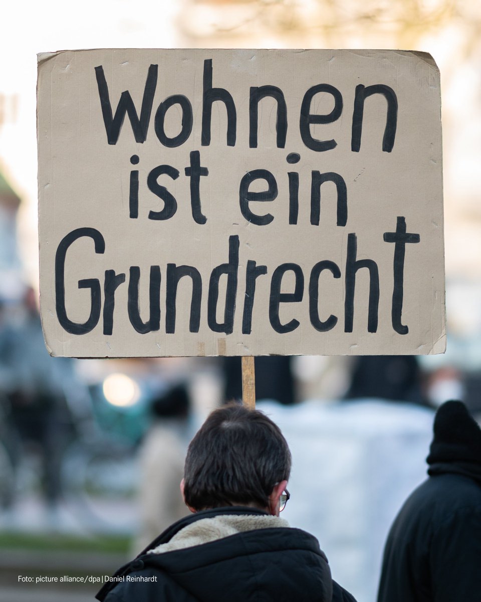 .@CarenLay: Um Wohnungslosigkeit zu verhindern, braucht es besseren Mieterschutz. Doch genau davon hat sich die Ampel-Regierung verabschiedet. Die im Koalitionsvertrag noch angekündigten Reformen des Mietrechts werden nicht mehr kommen. In der finalen Fassung des Aktionsplans…