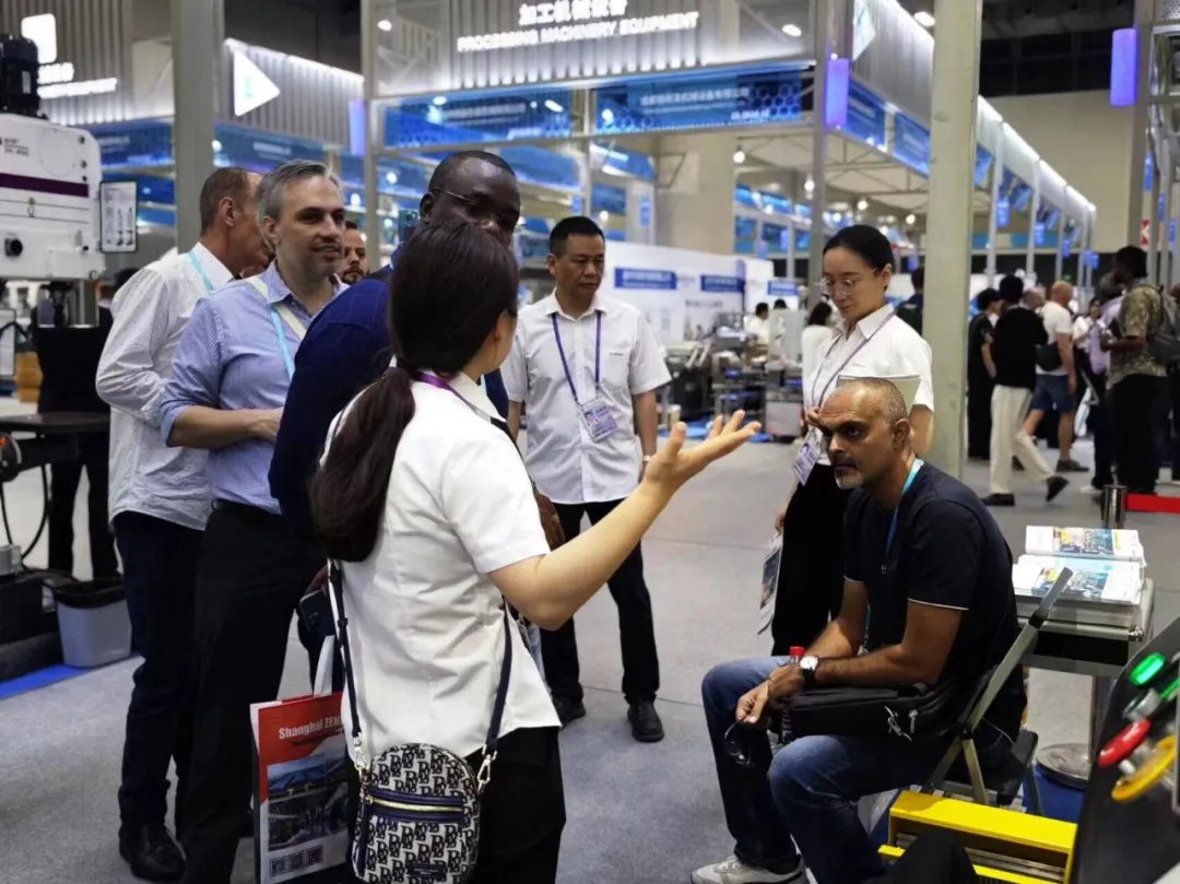 The first phase of the 135th #CantonFair concluded successfully, with enterprises from Xishan reaping great rewards! A total of 72 Xishan enterprises received orders worth over 300 million from countries including the Netherlands, India,Argentina, Mexico and Thailand. #XishanNews