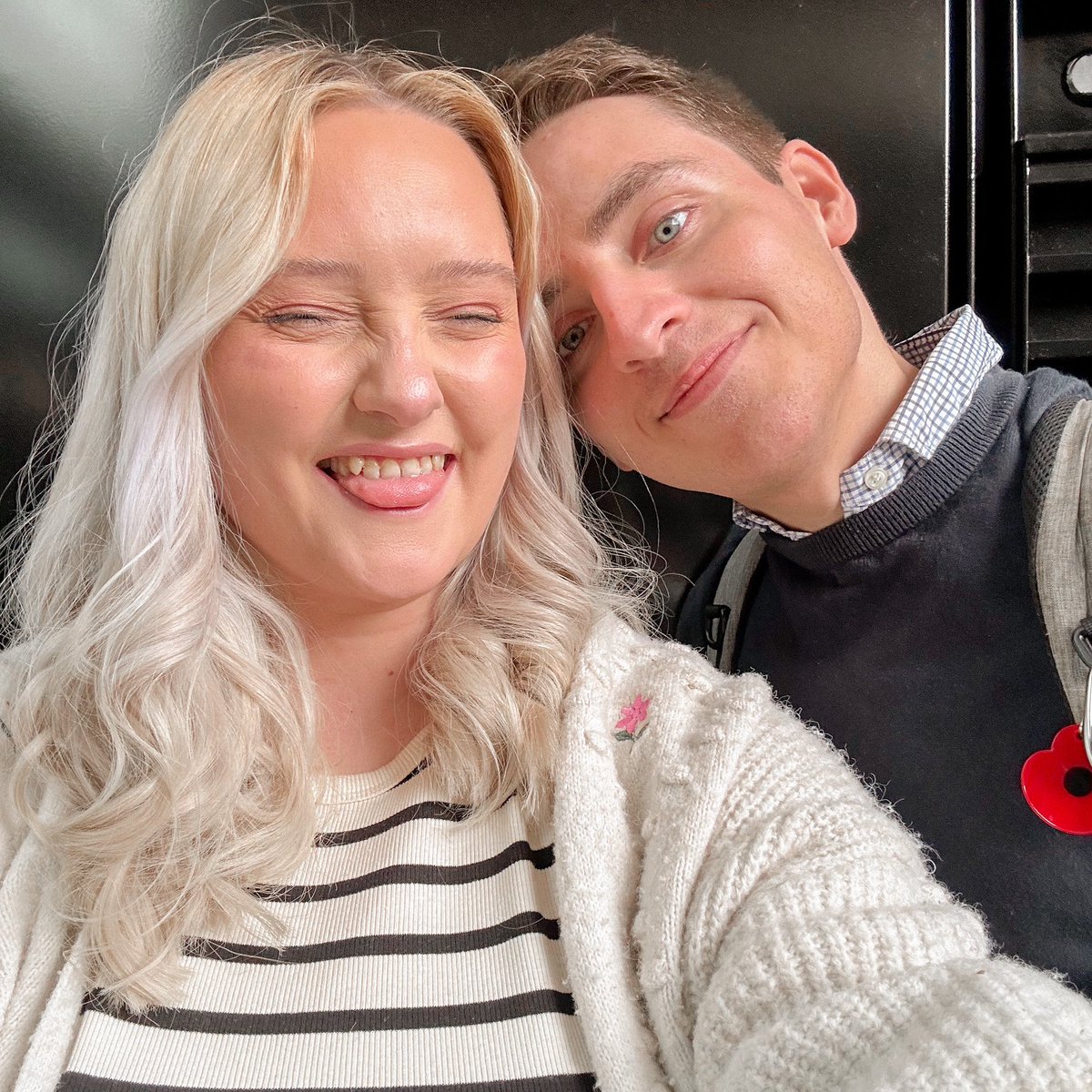 ashleighjane's tweet photo. happy 30th birthday to my love @SamCarvalho 💐🤍 https://t.co/xVJlK1stpT