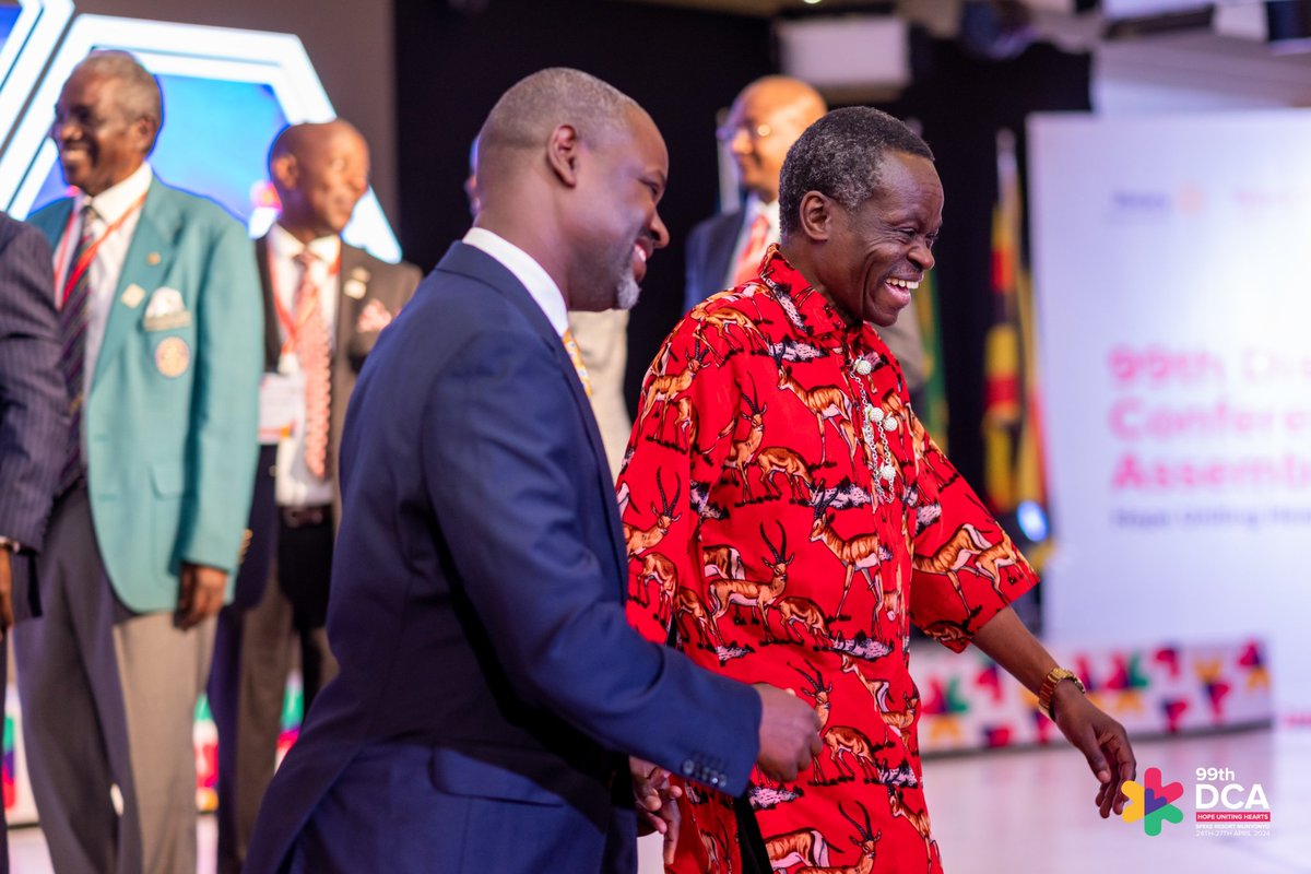 SsemwangaFranc2's tweet photo. We value Rotarians because we recognize that even in the darkest times, there is hope for growth. Play your part because that's all you can do. It's through the small gestures that the world becomes enriched. - @ProfPLOLumumba 

#99thDCA https://t.co/PkRbsTJZZT