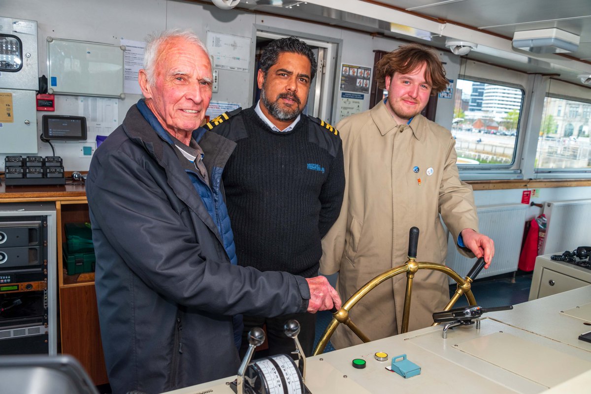 MerseyFerries tweet picture