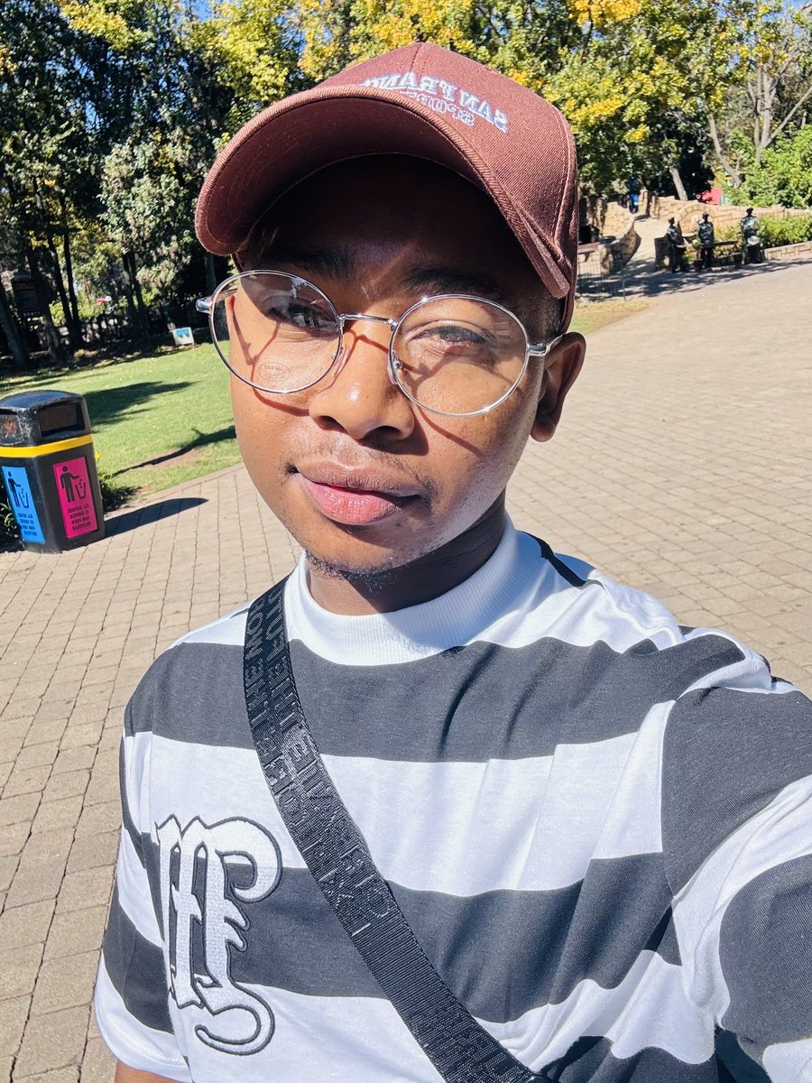 stevy_Gy's tweet photo. Sun kissed yenu 📍 https://t.co/d3rW29brTy