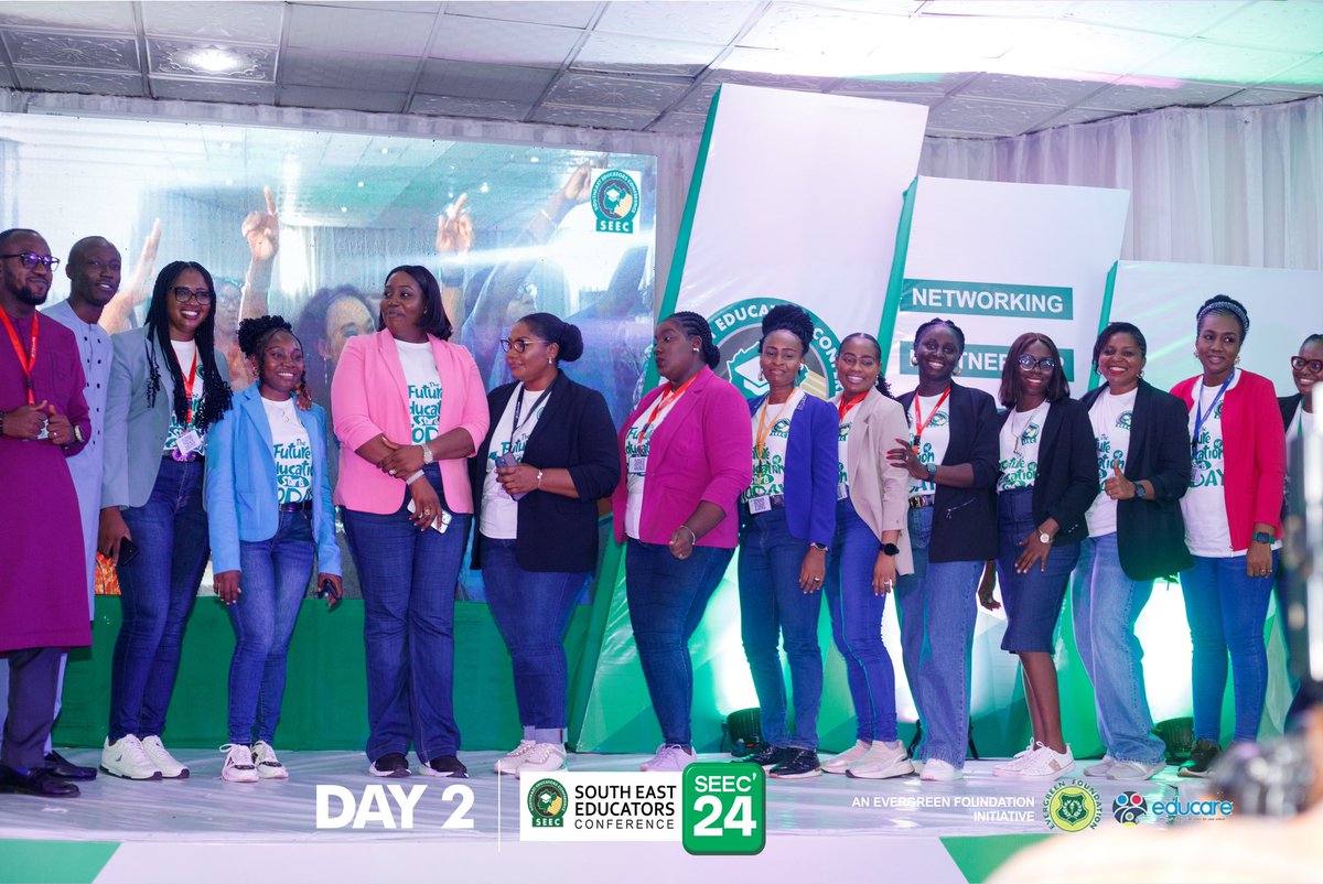 Team work makes the dream work 👌
~John C.Maxwell 

#southeasteducatorsconference #educators #enugu #conference #futurefocusedlearning
#unesco #sdg4 #unicef #ai #digitaleducation #globalcitizenship #techineducation #technology #evergreen #evergreenfoundation #educare #woowii