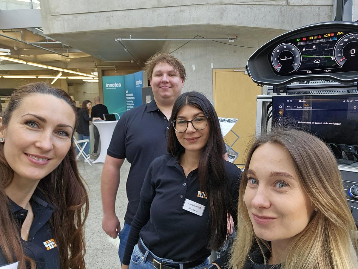 Gestern haben wir an der CONTACT Messe der THI Technische Hochschule Ingolstadt teilgenommen. ✅ Wir bedanken uns bei allen Studenten für den zahlreichen Besuch an unserem Messestand. 👩‍🎓 👨‍🎓
Wir hatten viele tolle Gespräche und freuen uns auf das nächste Mal! 😉