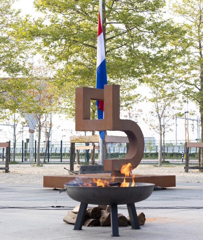 Ook in Leidsche Rijn herdenken we op 4 mei en vieren we op 5 mei.
Wel online via de website aanmelden voor 5 mei. Kan tm 28 april of Vol=Vol.