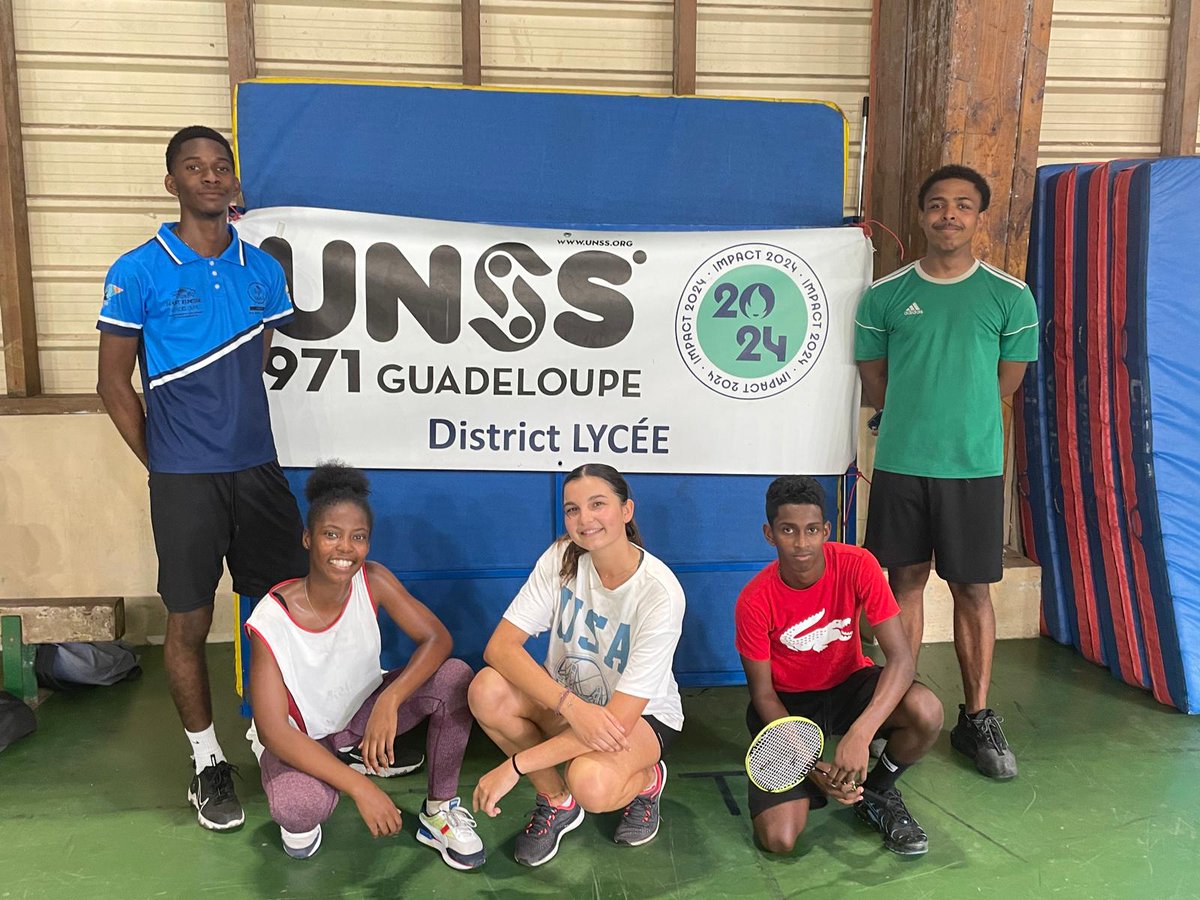 Félicitations à nos élèves qui terminent 5e du championnat académique UNSS de Badminton catégorie Lycée. 
<a href="/AcGuadeloupe/">Académie de la Guadeloupe</a>