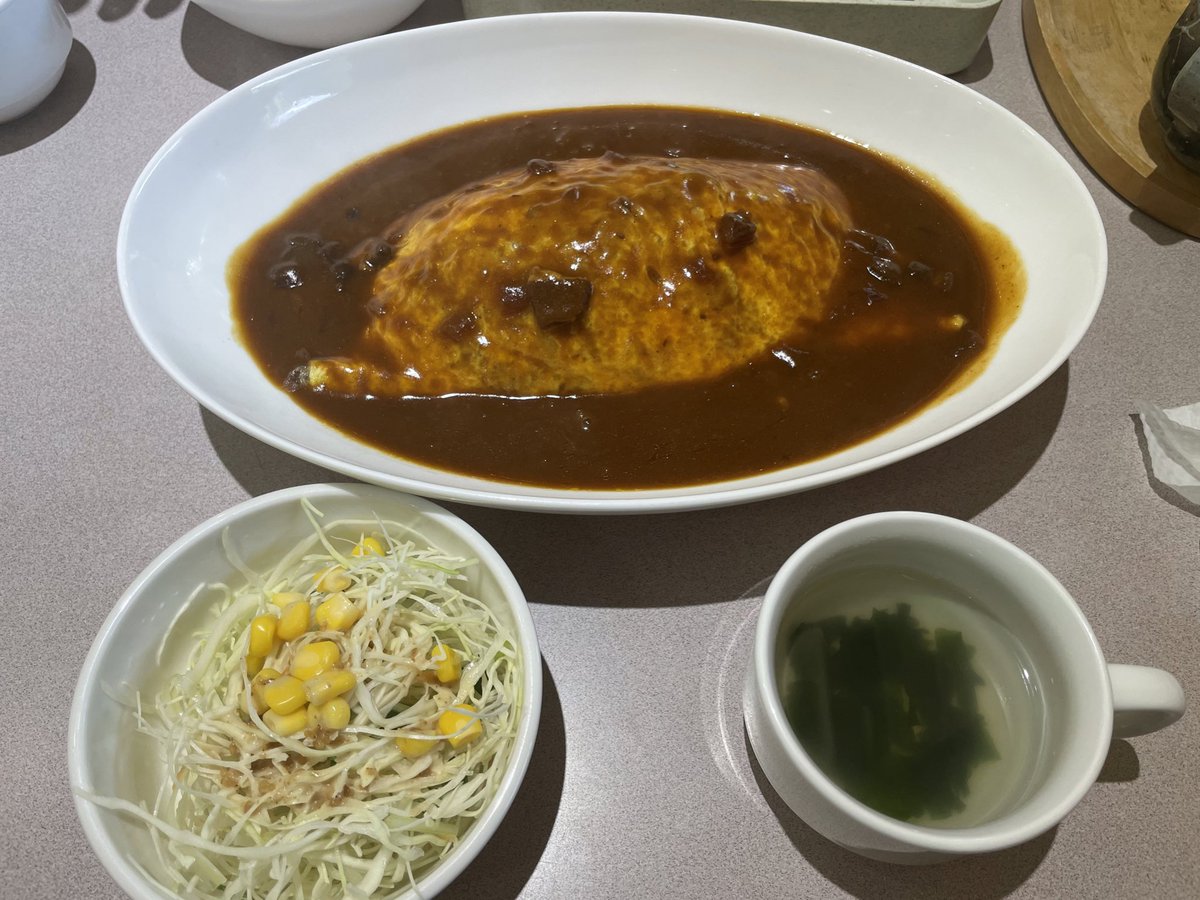 ko_Rider_'s tweet photo. 今日は最高のバイク日和☀️
少し遠出して美味しいタマゴ🥚
ご馳走さまでした☺️

#yamaha
#ヤマハ
#fz8
#fazer8
#たまごや喫茶らんらん https://t.co/fXdnkovohp