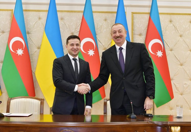 علی اف، رئیس جمهور آذربایجان می گوید باکو به اوکراین تسلیحات نداده و نخواهد داد، هرچند چنین درخواست هایی وجود داشته است.