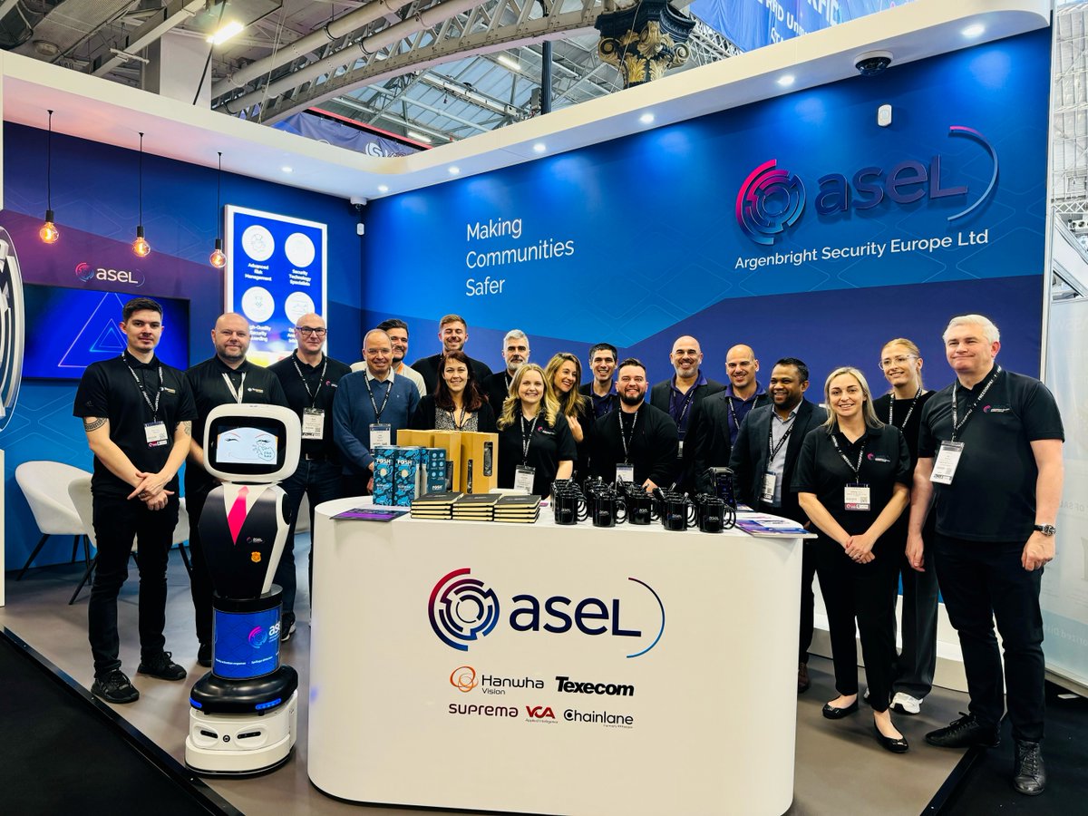 ASELHQ_'s tweet image. We had a great day yesterday at @RetailTechShow and we're back again today for day two!

If you're visiting the show today, come and see the team on stands 6J79 &amp;amp; 6J83 to learn all about our advanced technology solutions.

#RTS2024 #retailtechshow #retailtechnologyshow #security