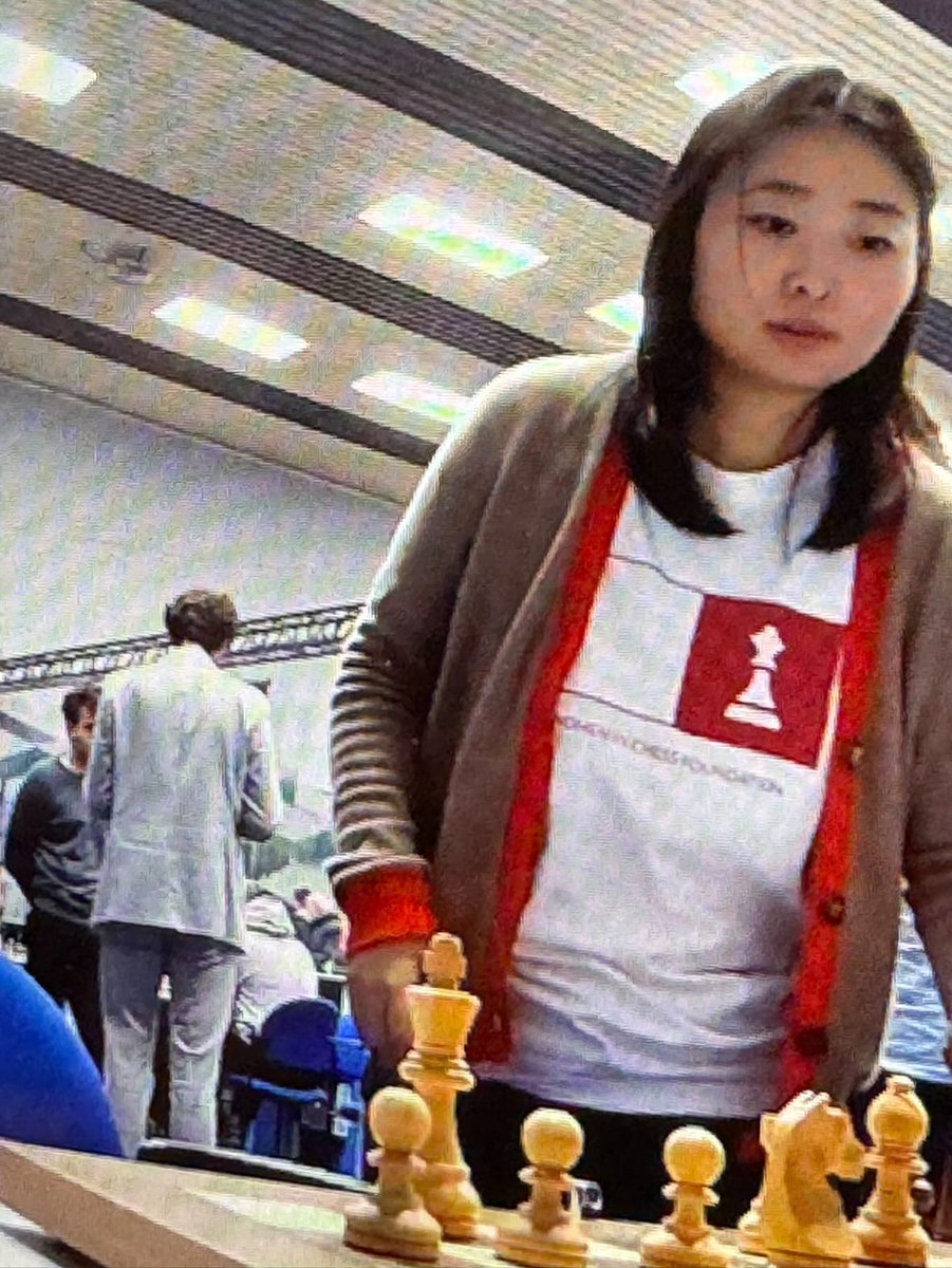 womeninchess tweet picture