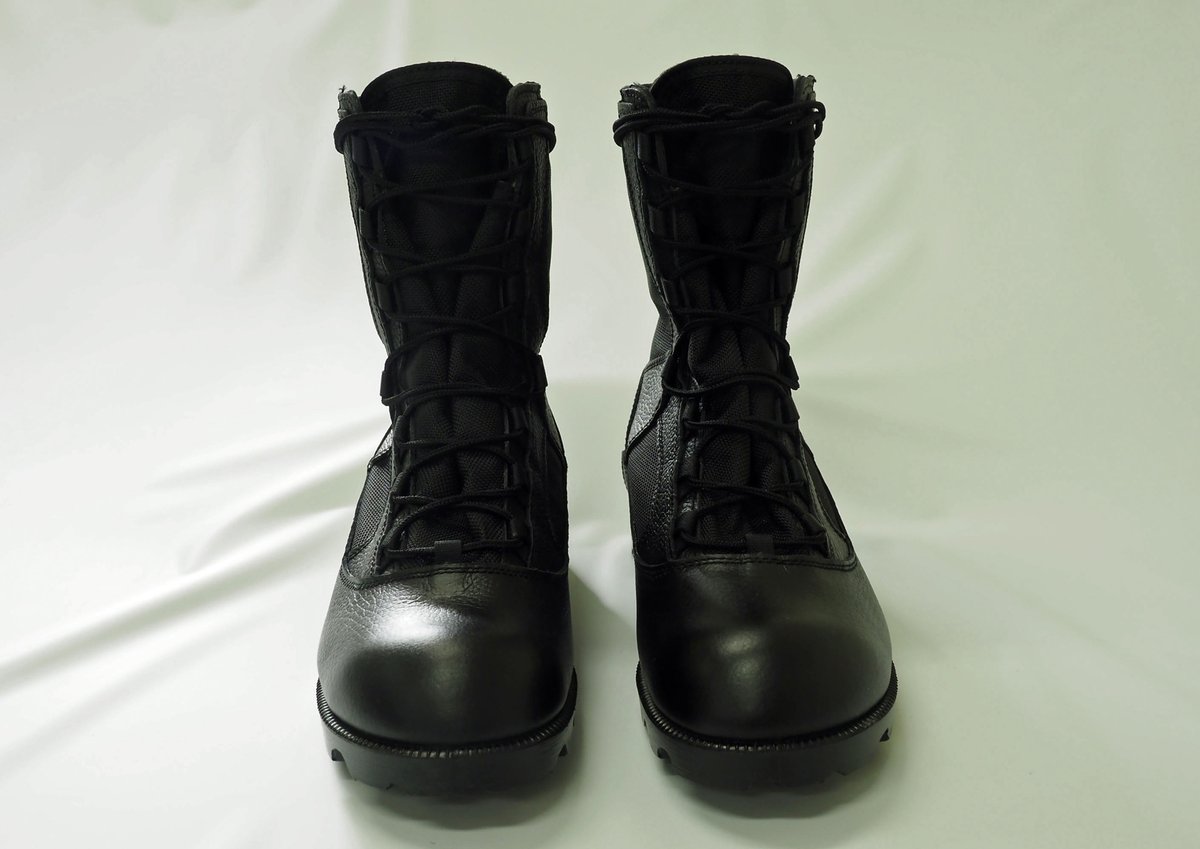 名寄駐屯地 広報班です！ 本日は #戦闘靴3型 一般用を紹介します