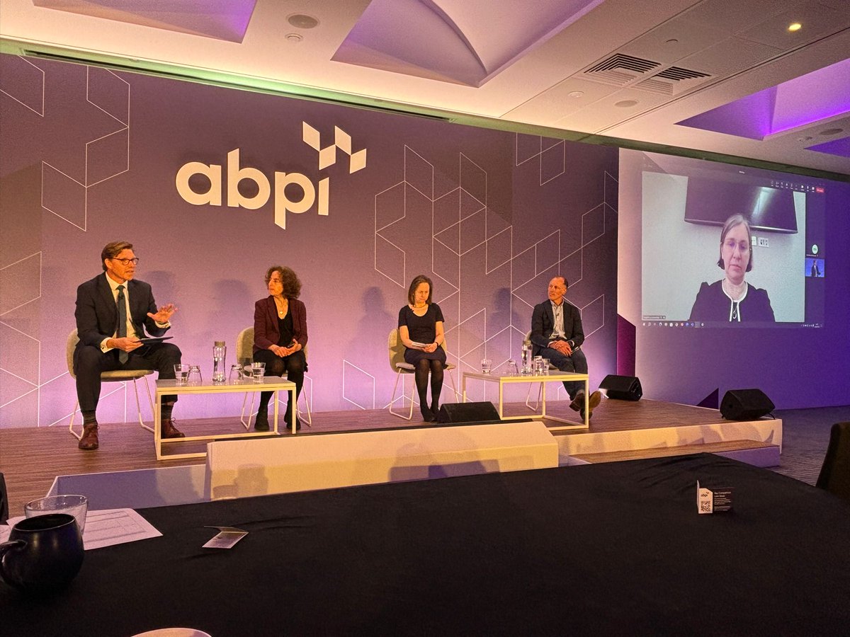 Diving straight into the first session: Implementing the O’ Shaughnessy Review: trials, tribulations and triumphs.

Chairing the session Ben Lucas, General Manger UK / Ireland <a href="/MSDintheUK/">MSD</a>