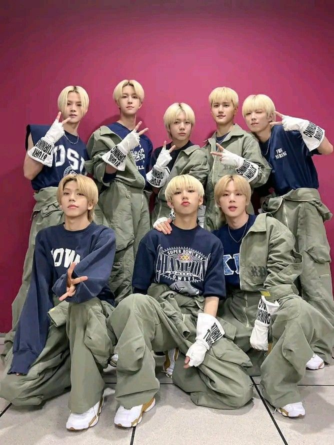8TURNRISE_'s tweet photo. What kind of performance will you see from 8TURN on "Road to Kingdom 2"?

— a Thread🧵 https://t.co/Rc8hSpqm0G
