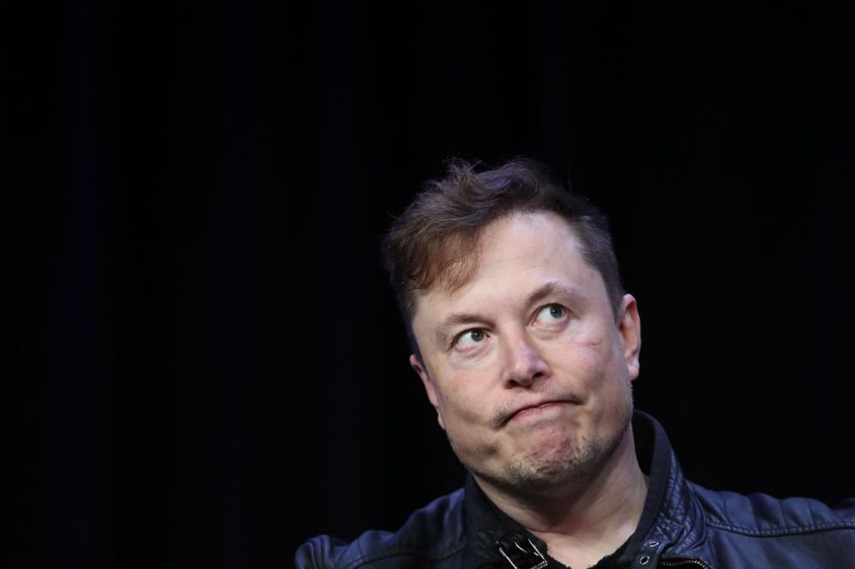 Elon Musk’s grotesque distortion of capitalism alternet.org/elon-musk-pay-…