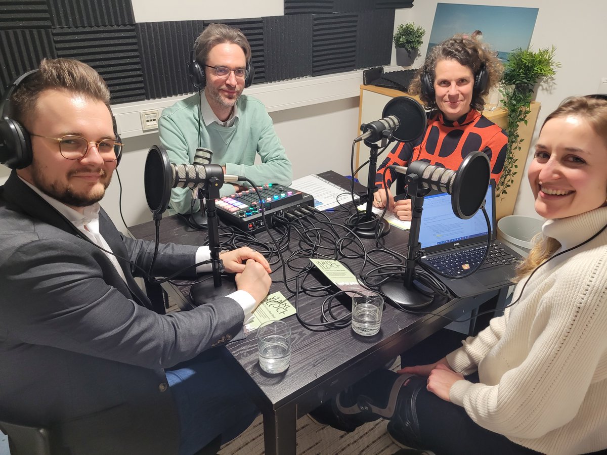 🎙️Die 3. Episode von #WuPiG ist online : Gibt es #KI auch in Grün? Mit @max_fksr, digitalpolitischer Sprecher der @fdpbt und Stefanie Kunkel, Forscherin zum Thema Digitalisierung am @RIFS_Potsdam. Den Podcast findet ihr auf allen üblichen Plattformen, z.B.
open.spotify.com/episode/0Nr5zT…