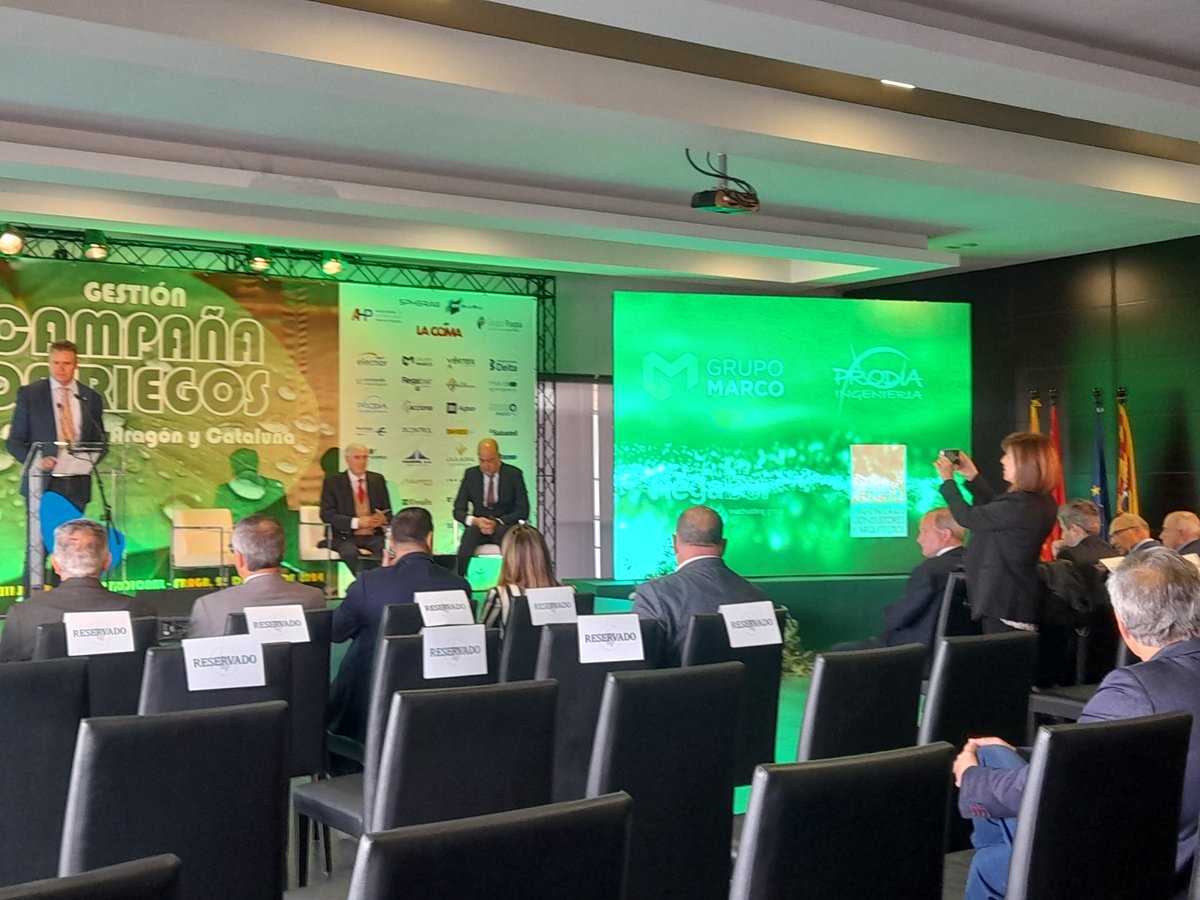 PrefabDelta's tweet photo. Apoyamos a los regantes del @cayc_es participando en sus jornadas de regantes en donde se encuentran las Administraciones P��blicas y el conjunto del sector de la agricultura.
#prefabricadosdelta https://t.co/nrglWp9ou0