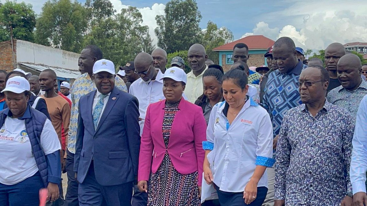 lucas_fondo's tweet photo. Despite global efforts, progress against malaria has stalled, posing a persistent threat to health &amp; exacerbating inequality. On #WorldMalariaDay, let's call on world leaders to prioritize investment in vaccines. #ZeroMalariaYouthKE
@malariacorps @MalariaYouthKE 
@Nakhumicha_S https://t.co/PTUBxj8uPn