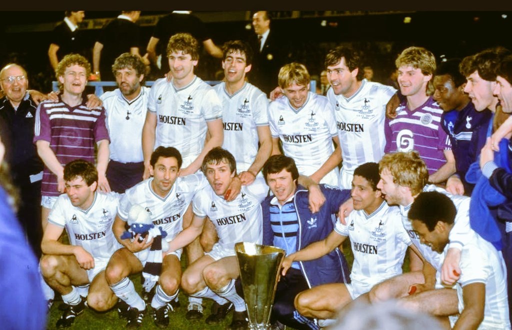 Tottenham Hotspur celebrate after winning the UEFA Cup back in 1984 #THFC #Spurs #TottenhamHotspur #UEFACup