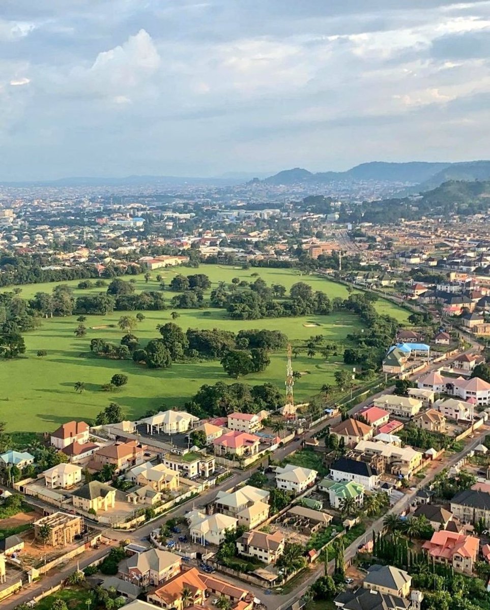 This is Enugu state. Apart from Lagos which was developed by the 9jiria government as the former capital and with the effort of Ndi Igbo, there is no other Yoruba city that can match this beauty. This is the sweet of Ndi Igbo. Built after the civil wář destrúction. And most…