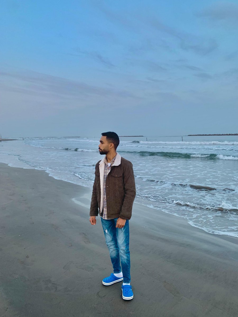 5iralla10's tweet photo. 🖤🌊 https://t.co/YTak21esaI