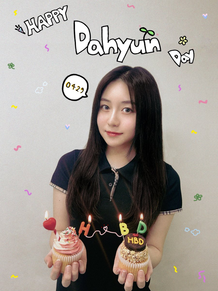 RocketPunch's tweet photo. 🎂𝗛𝗔𝗣𝗣𝗬 𝗕𝗜𝗥𝗧𝗛𝗗𝗔𝗬 𝗗𝗔𝗛𝗬𝗨𝗡🎂

다현이라는 청춘의 4월 29일💛
다현이의 생일을 축하합니다💝

#RocketPunch #로켓펀치 #RCPC
#다현 #DaHyun #HAPPYDAHYUNDAY
#해피다현데이 #다현이라는_청춘의_오늘 https://t.co/h00Xutz1qc