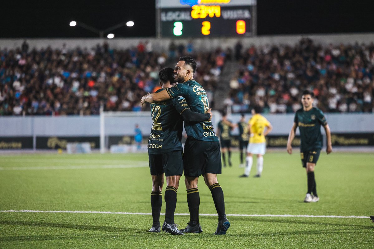 atleticolapaz's tweet photo. Doblete de Jaimes (No importa cuando lean esto) 😎

Segundo gol, segundo doblete consecutivo de Ulises Jaimes y esto se pone cada vez mejor 🔥

Que festejo y que gol Uli 👏🏻

¡VAMOS LA PAAAAAAZ!

#PorLaPalom1lla https://t.co/nl7agKQcIG