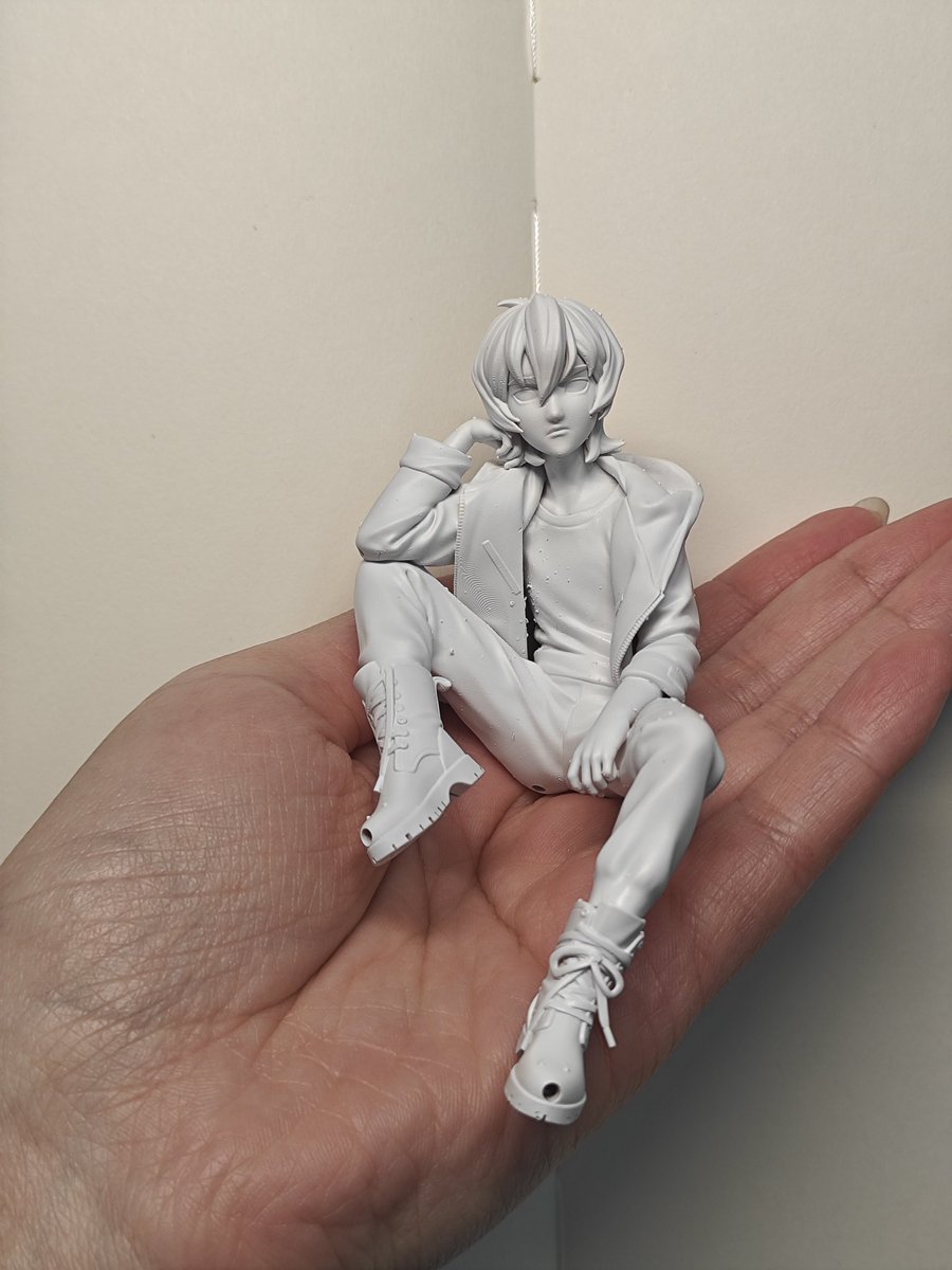 EndyRing's tweet photo. 省点料打个迷你的，再调整下重心和脸就感觉差不多了🤔 https://t.co/ovN4Cgpogm