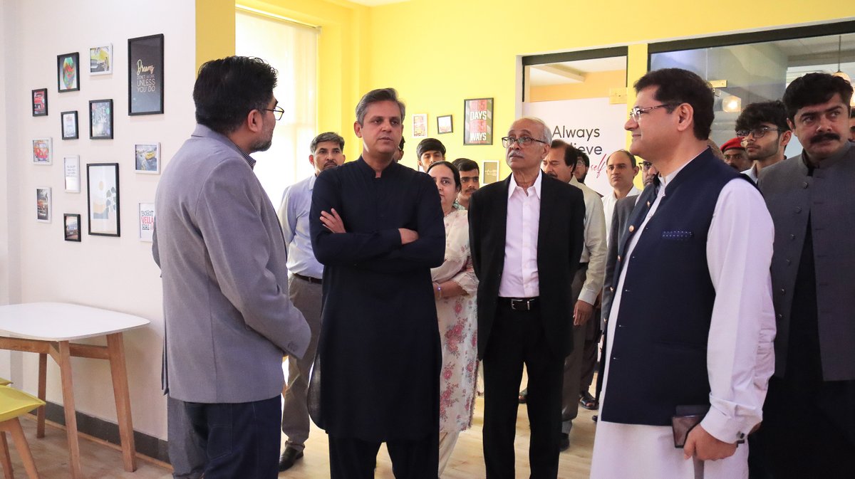 Honored to host Hon. Minister Bilal Akbar Khan, Dr. Ahmed Javed Qazi, Ms. Silwat Saeed, &amp; Prof. Dr. Iqrar Ahmed Khan at NIC Faisalabad! Showcased groundbreaking agritech innovations &amp; our support for startups. Let's empower Pakistan's future together!  <a href="/DrAhmedJQazi/">Dr. Ahmed Javed Qazi</a> <a href="/vcuaf/">Dr. Iqrar Ahmad Khan</a>
