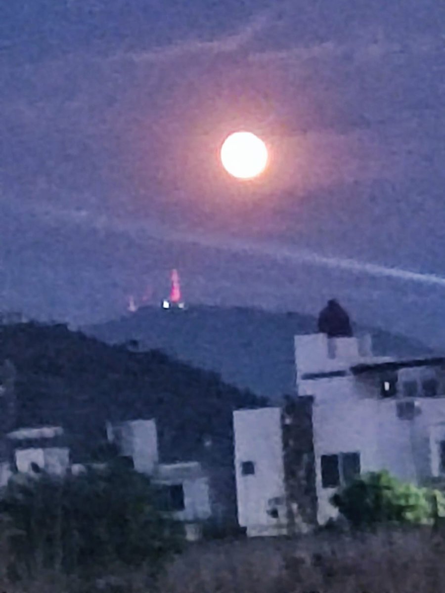 @chematierra luna rosa desde Queretaro!