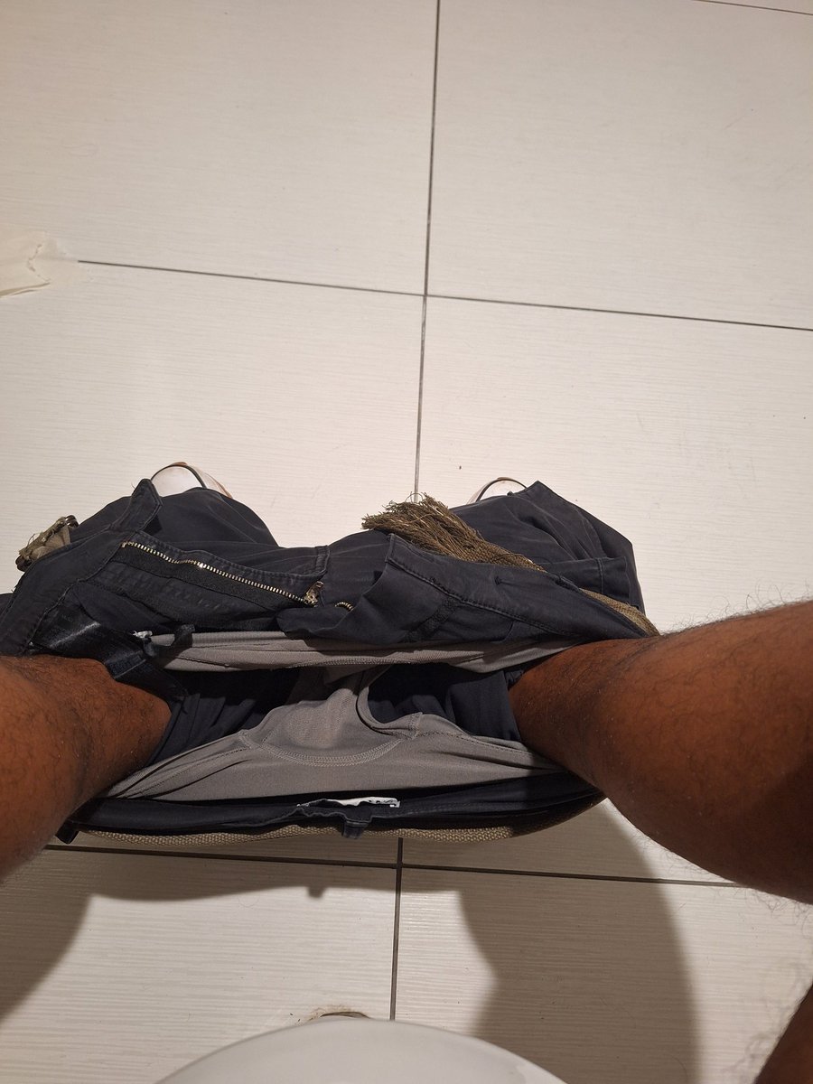 maeticocr's tweet photo. En el baño de la universidad 😈 https://t.co/LTR7fGUl45