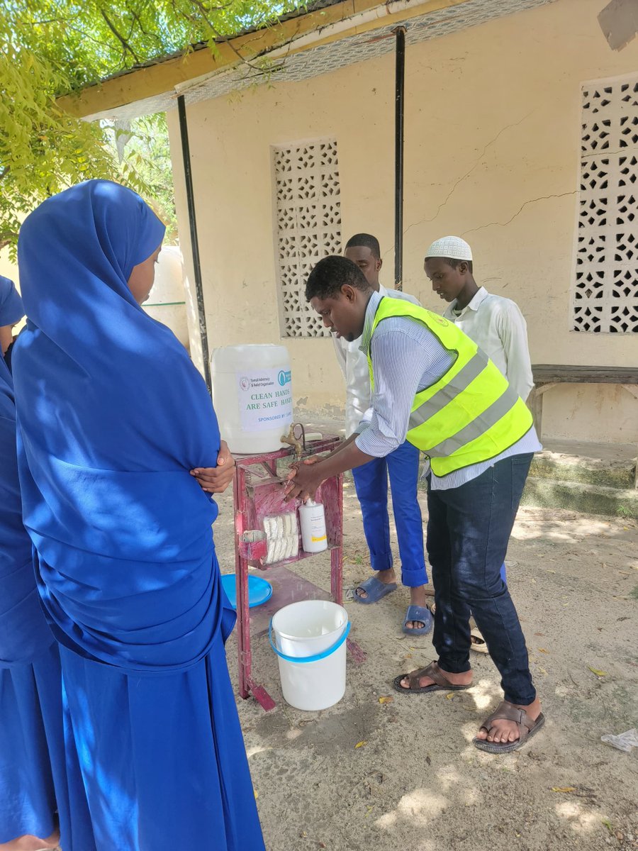We carried out awareness-raising campaign to highlight the importance of WASHING hands with soap in order to avoid diseases. We have equipped three Afmadow schools with soap, hand sanitizers, and a modified 20-liter Jerycans.  More than 970 students will benefit the hand WASH.