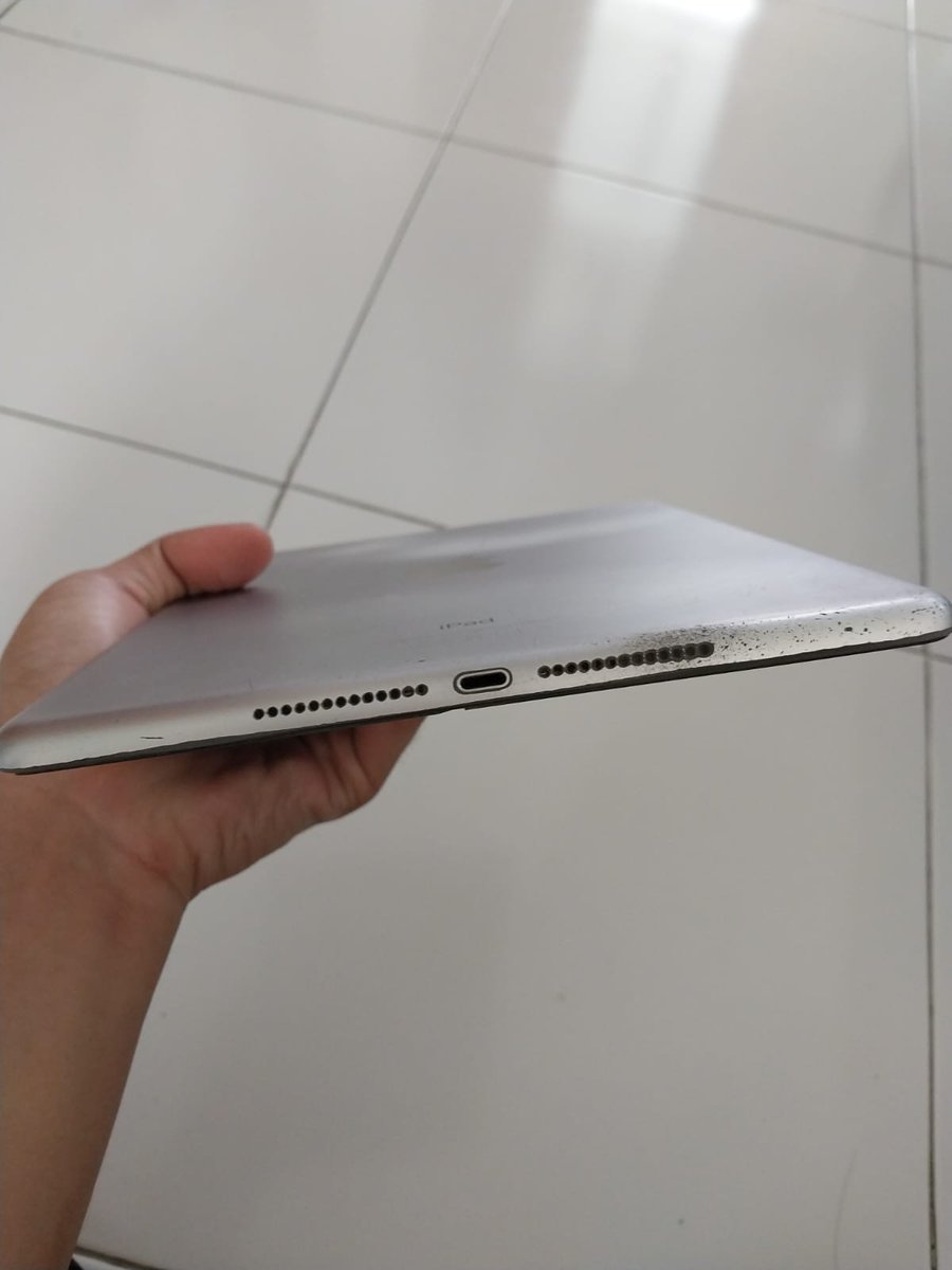 zoglowley's tweet photo. wts ipad gen 6
💰2,3 jt open nego
✅️32 gb
✅️wifi only
✅️kondisi seperti di foto
📍bali, indonesia
#wts #wtsipad #wtb #WTB #wanttosell #iPad https://t.co/GGYHGxlfau