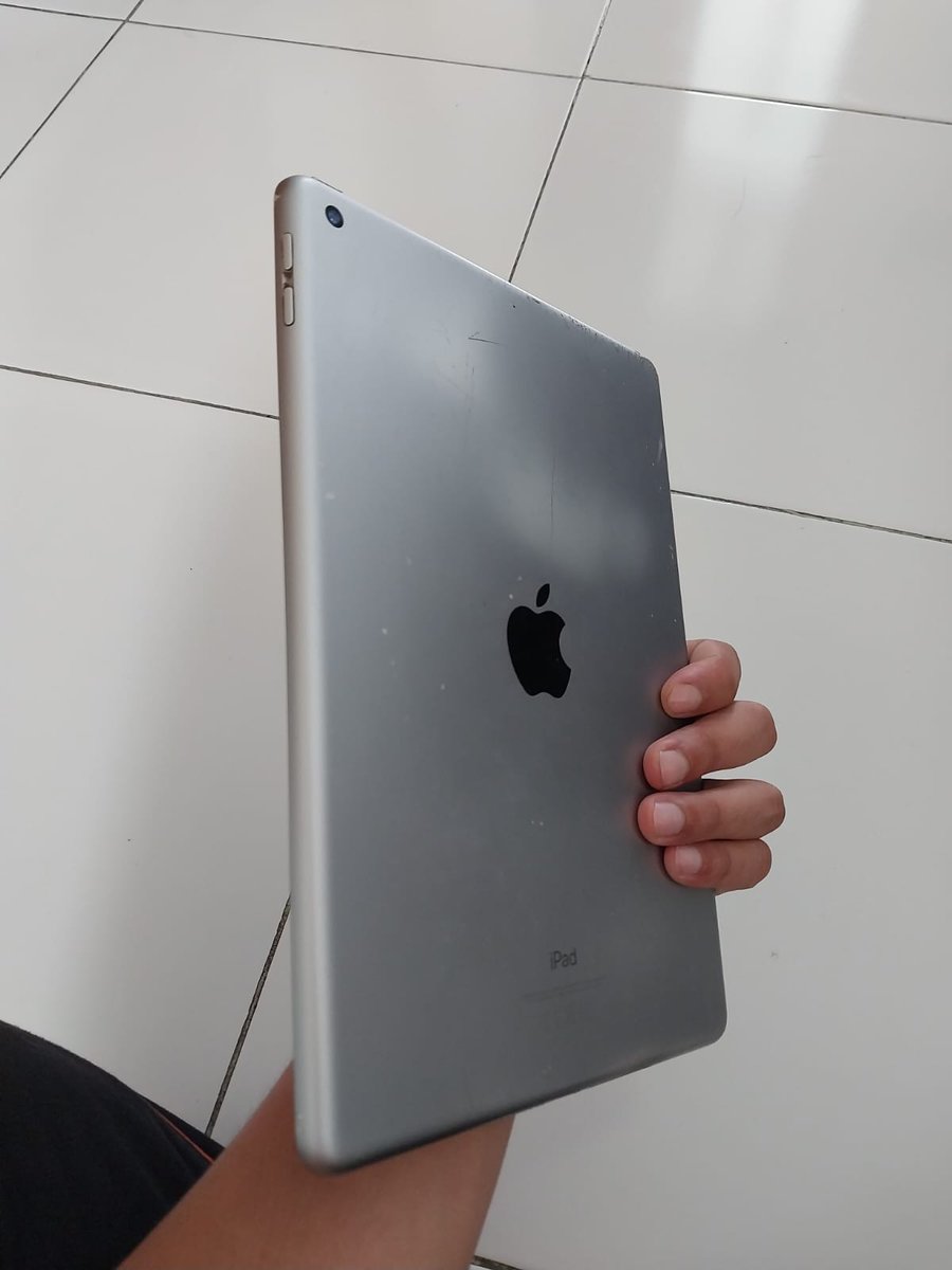 zoglowley's tweet photo. wts ipad gen 6
💰2,3 jt open nego
✅️32 gb
✅️wifi only
✅️kondisi seperti di foto
📍bali, indonesia
#wts #wtsipad #wtb #WTB #wanttosell #iPad https://t.co/GGYHGxlfau
