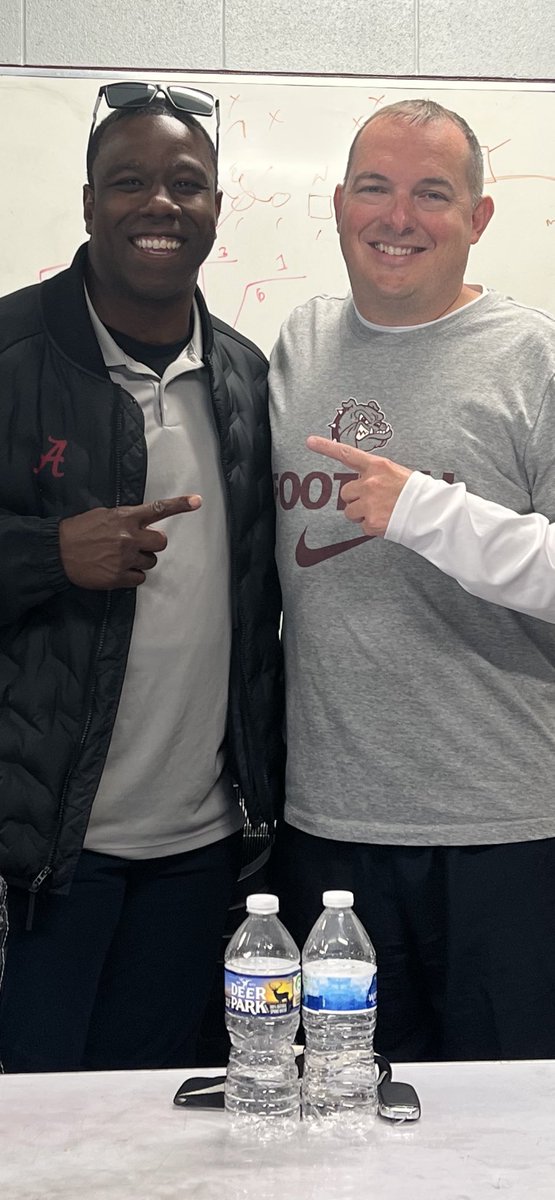 BIGG thanks to @CoachShephard of @AlabamaFTBL for stopping by the Pike today checking in on the Dawgs. Coach was VERY impressive and has an incredible story! #RecruitDawgs #RollTide