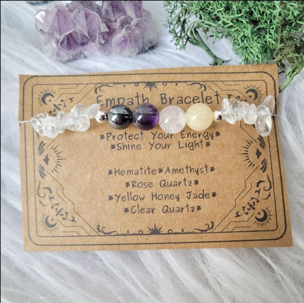 Empath bracelet with Amethyst, Rose Quartz, Hematite, Yellow Honey Jade and Clear Quartz

thewildwoodlandwitch.etsy.com/listing/172024…

#MHHSBD #EarlyBiz #ScottishCraftHour #NWalesHour