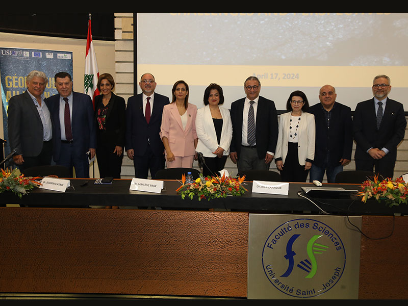 Table ronde à l'USJ sur les géorisques au #Liban, organisée par la Faculté des sciences en partenariat avec l'ACE et le projet EU- BioConnect. Lire plus : usj.edu.lb/news.php?id=14… #Géorisque #ACE #BioConnect