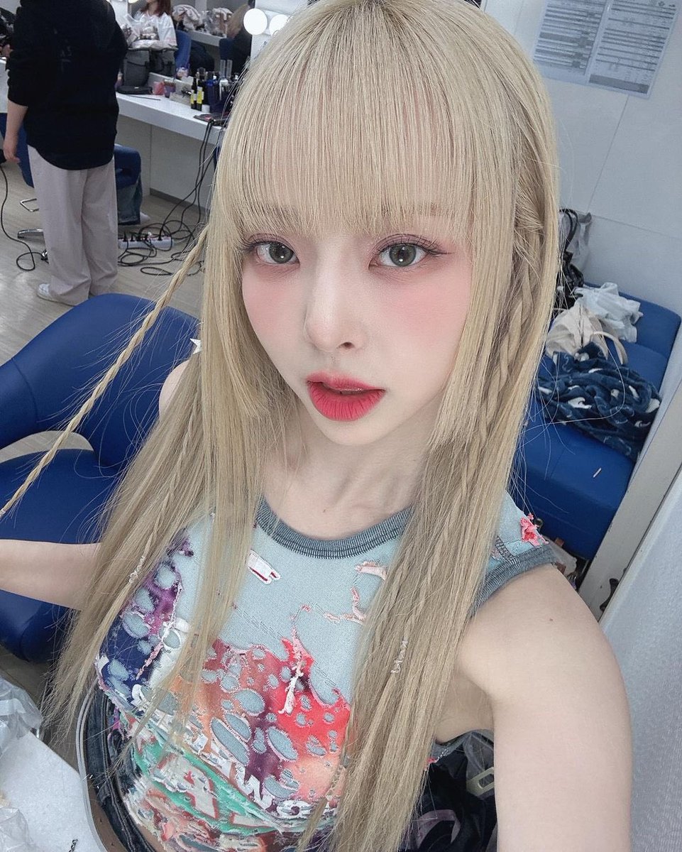 vivi pics tweet media